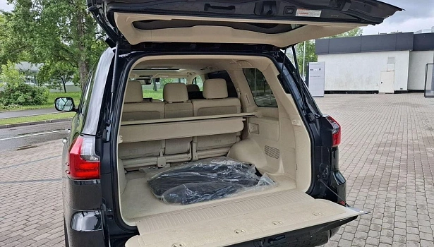 Lexus LX 5.7 4WD Внедорожник Superior (367 л.с.) фото 16
