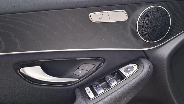 Mercedes-Benz GLC 220 d 4MATIC Внедорожник Premium (194 л.с.) фото 17