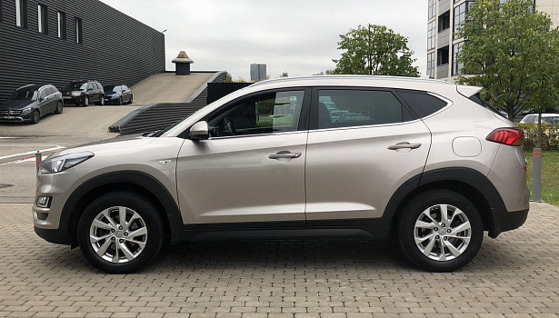 Hyundai Tucson 2.0 4WD Внедорожник Family (150 л.с.) фото 3