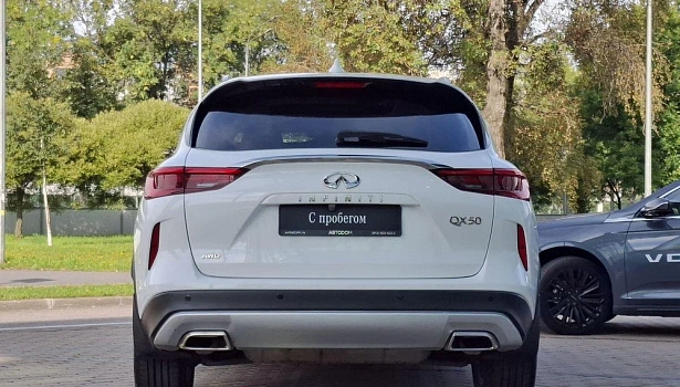 Infiniti QX50 2.0 4WD Внедорожник Luxe (249 л.с.) фото 8