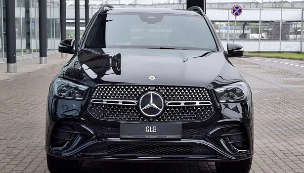 Mercedes-Benz GLE 300 d 4MATIC Внедорожник (269 л.с.) фото 5