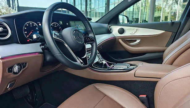 Mercedes-Benz E 250 Седан (211 л.с.) фото 10