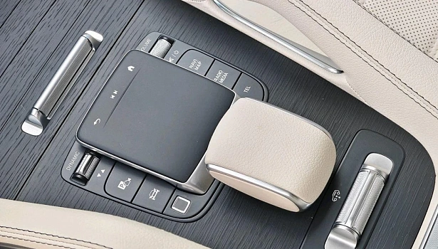 Mercedes-Benz GLE 450 4MATIC Внедорожник (381 л.с.) фото 20