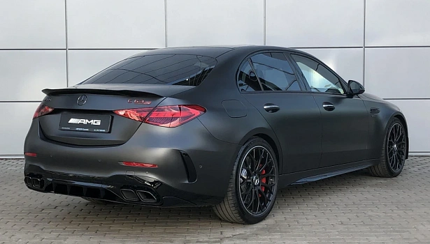 Mercedes-Benz AMG C63 S E Performance 4MATIC Седан (680 л.с.) Серый Графит GRAPHIT Grau Матовый фото 6