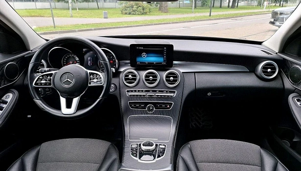 Mercedes-Benz C 180 Седан Premium (150 л.с.) фото 9