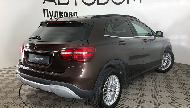 Mercedes-Benz GLA 200 Внедорожник Особая серия (150 л.с.) фото 6