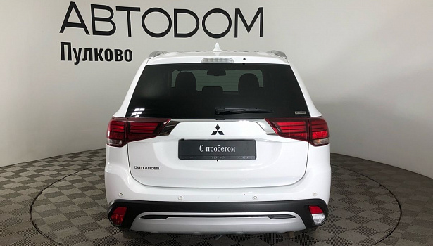 Mitsubishi Outlander 2.4 4WD Внедорожник Ultimate (167 л.с.) фото 8