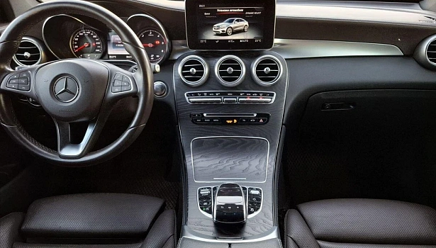 Mercedes-Benz GLC 250 d 4MATIC Внедорожник Sport (204 л.с.) фото 9