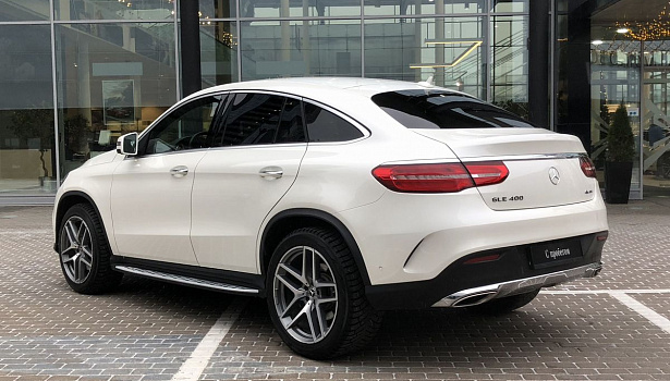 Mercedes-Benz GLE 400 4MATIC Внедорожник (333 л.с.) фото 5