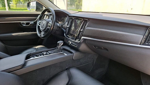 Volvo V90 Cross Country 2.0 4WD Универсал Plus (249 л.с.) фото 11