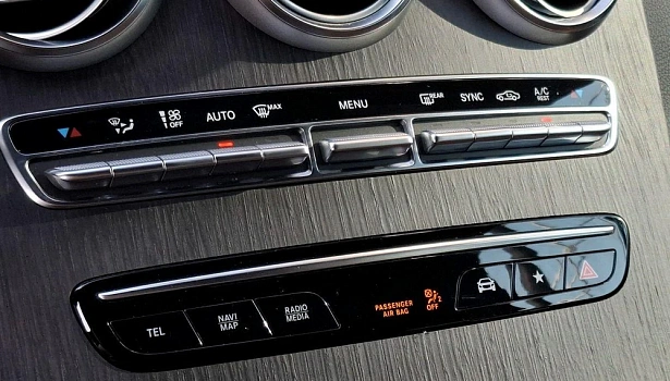 Mercedes-Benz GLC 300 d 4MATIC Внедорожник Sport (245 л.с.) фото 15