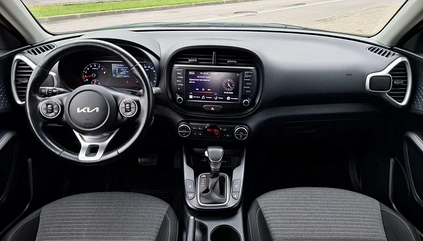 Kia Soul 2.0 4WD Хэтчбек Luxe (150 л.с.) фото 9