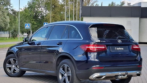 Mercedes-Benz GLC 250 4MATIC Внедорожник (211 л.с.) фото 4