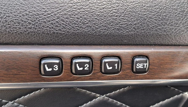 Toyota Land Cruiser AT35 d 4WD Внедорожник Arctic Trucks (249 л.с.) фото 21