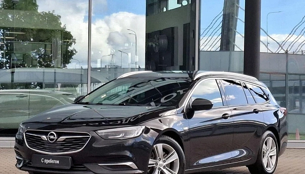 Opel Insignia 2.0d 4WD Универсал (170 л.с.) фото 1