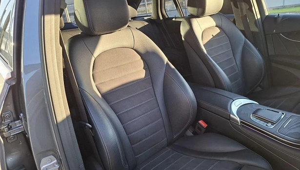Mercedes-Benz GLC 300 d 4MATIC Внедорожник Sport (245 л.с.) фото 11