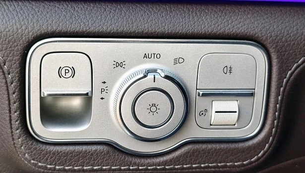 Mercedes-Benz GLS 400 d 4MATIC Внедорожник Luxury (330 л.с.) фото 26