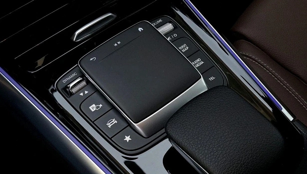 Mercedes-Benz GLA 200 Внедорожник Progressive (150 л.с.) фото 19