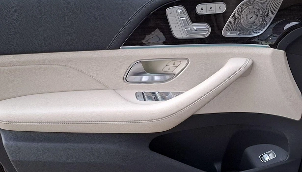 Mercedes-Benz GLS 400 d 4MATIC Внедорожник Luxury (330 л.с.) фото 20