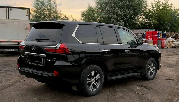 Lexus LX 4.5d 4WD Внедорожник Black Vision (272 л.с.) фото 4
