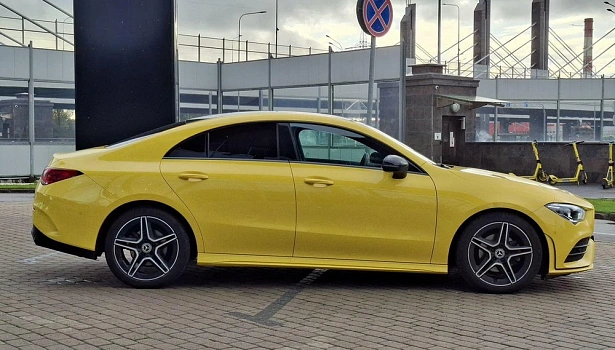 Mercedes-Benz CLA 200 Купе Sport (150 л.с.) фото 7