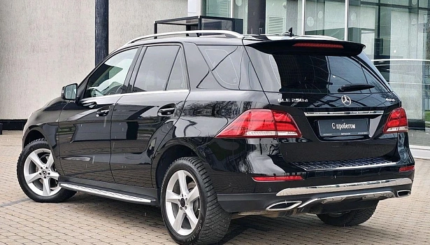 Mercedes-Benz GLE 250 d 4MATIC Внедорожник Особая серия (204 л.с.) фото 4
