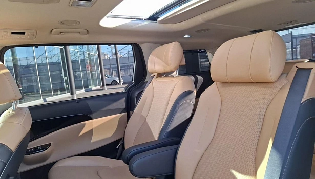 Kia Carnival 2.2 CDI 4WD Минивэн Prestige (199 л.с.) фото 14
