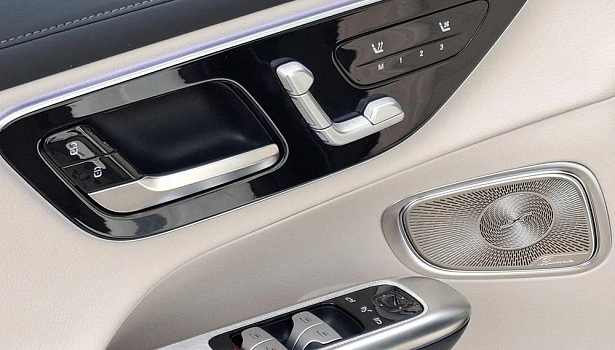 Mercedes-Benz GLC 2.0 4MATIC Внедорожник (258 л.с.) фото 25