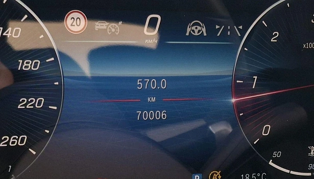 Mercedes-Benz S 400 d 4MATIC Седан (330 л.с.) фото 21