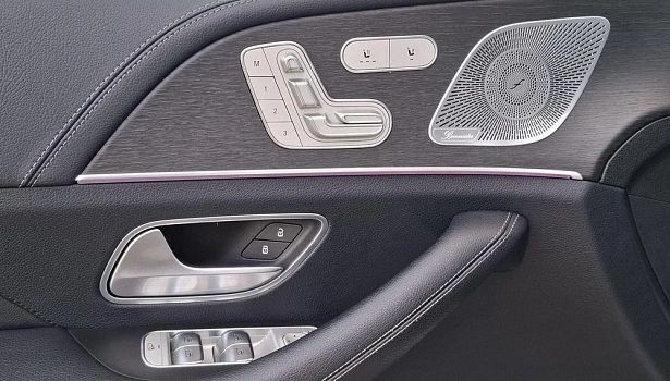 Mercedes-Benz GLE 350 d 4MATIC Внедорожник (272 л.с.) фото 20