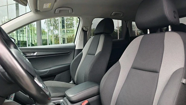 Skoda Karoq 1.4 4WD Внедорожник Style (2020) (150 л.с.) фото 12