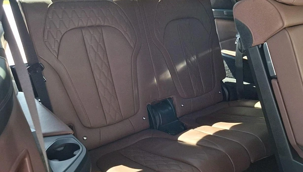BMW X7 3.0d 4WD Внедорожник (400 л.с.) фото 15