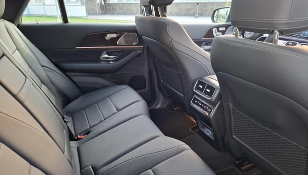 Mercedes-Benz GLE 3.0d 4MATIC Внедорожник 450 d 4MATIC (367 л.с.) фото 14