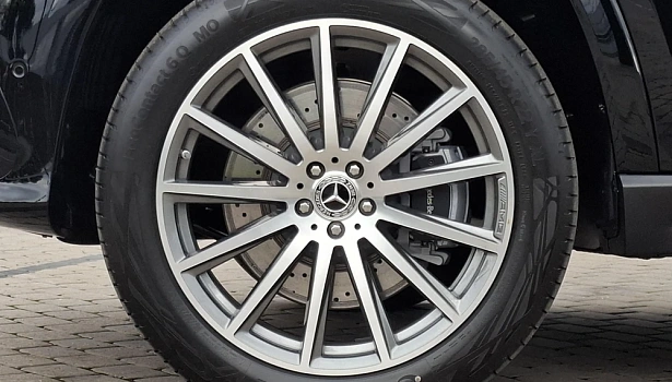 Mercedes-Benz GLS 450 4MATIC Внедорожник (381 л.с.) фото 14