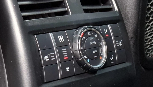 Mercedes-Benz AMG GLE 63 4MATIC Внедорожник Особая серия (585 л.с.) фото 33