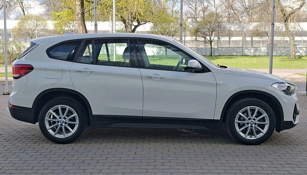 BMW X1 2.0d 4WD Внедорожник Advantage Plus (150 л.с.) фото 7