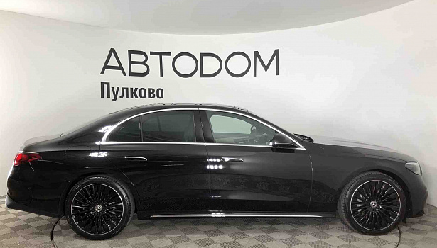 Mercedes-Benz E 2.0 4MATIC Седан (258 л.с.) фото 4