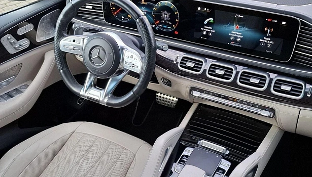 Mercedes-Benz AMG GLS 63 4MATIC Внедорожник (612 л.с.) фото 16
