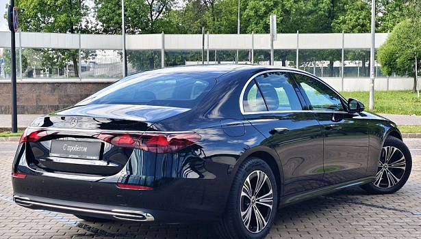 Mercedes-Benz E 2.0 Седан (204 л.с.) фото 6