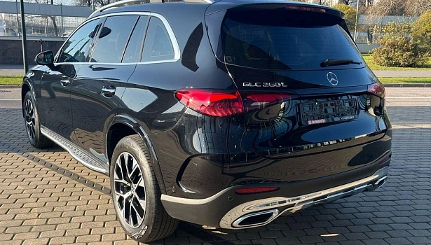 Mercedes-Benz GLC 2.0 4MATIC Внедорожник Luxury 5 seat (204 л.с.) фото 3