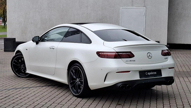 Mercedes-Benz AMG E 53 4MATIC Купе Особая Серия (435 л.с.) фото 4