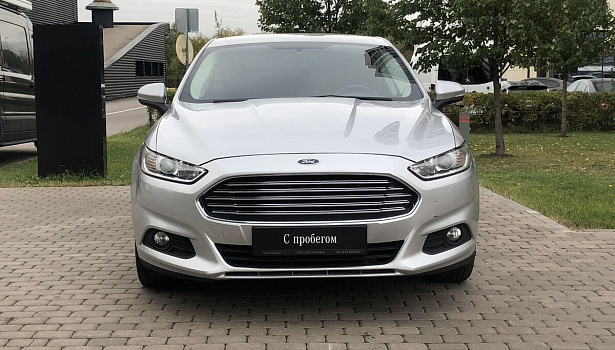 Ford Mondeo 2.5 4WD Седан (149 л.с.) фото 5