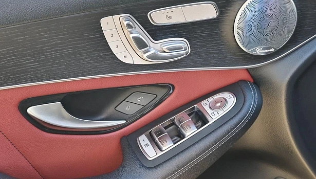 Mercedes-Benz GLC 300 4MATIC Внедорожник Sport (249 л.с.) фото 19