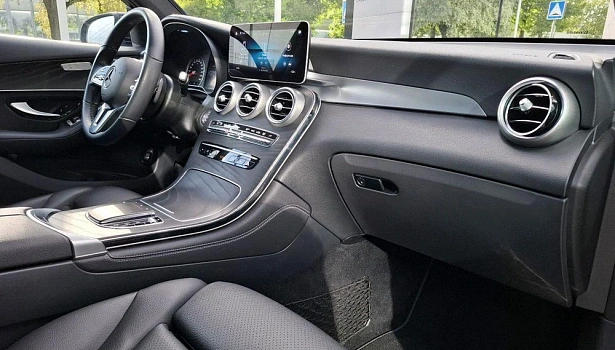 Mercedes-Benz GLC 200 4MATIC Внедорожник Premium (197 л.с.) фото 11