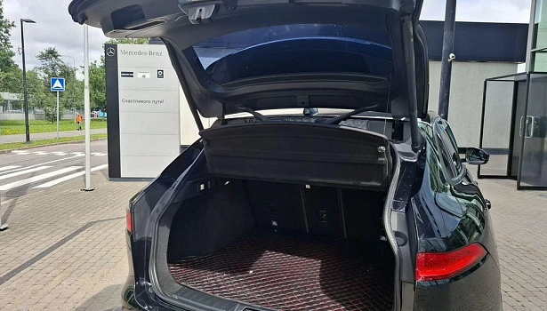 Jaguar F-Pace 2.0d 4WD Внедорожник Prestige (180 л.с.) фото 15