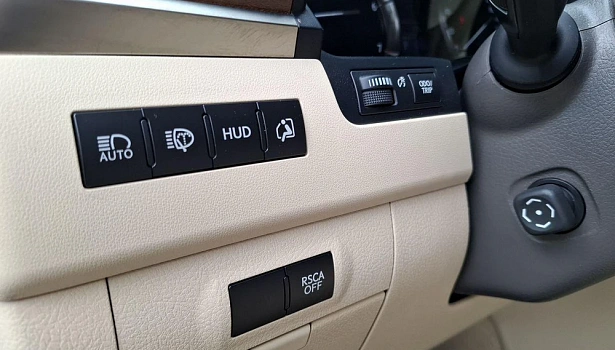 Lexus LX 5.7 4WD Внедорожник Superior (367 л.с.) фото 22