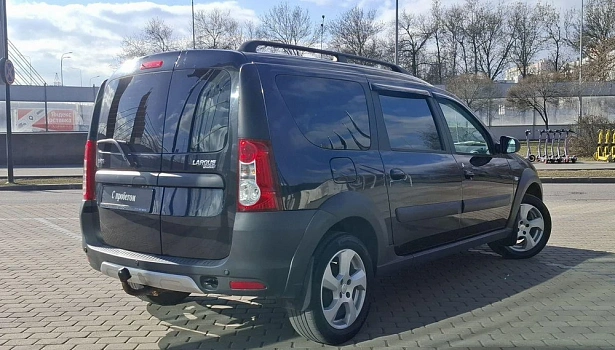 Lada (ВАЗ) Largus 1.6 4WD Универсал Luxe (5 мест) (106 л.с.) фото 6