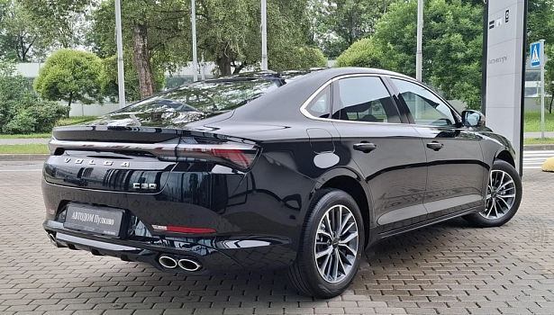 Volga C50 2.0 4WD Седан Стандарт (150 л.с.) фото 6