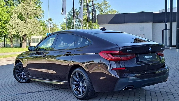 BMW 6 серии 630 4WD Лифтбек (249 л.с.) фото 4