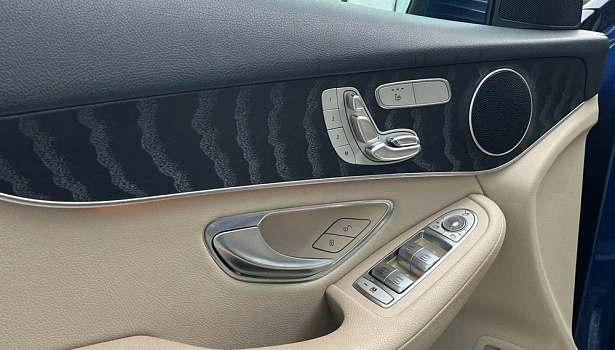 Mercedes-Benz GLC 250 d 4MATIC Внедорожник Особая серия (204 л.с.) фото 14